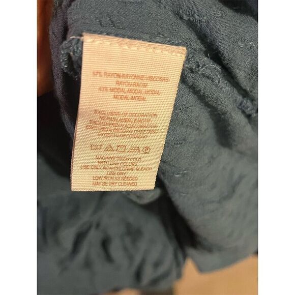 Free People Top Women's Blue Embroidered Peasant Tunic Size M Bohemian Coquette - Picture 7 of 7